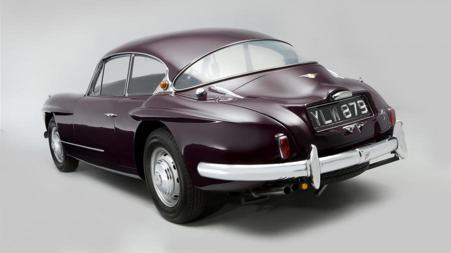  Jensen 541R 1957 года  (фото 2 из 17)